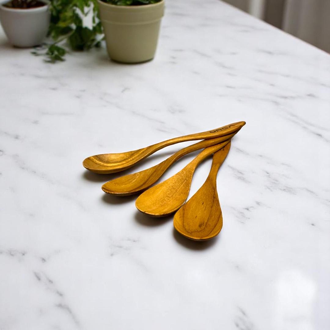 世界三大銘木 チーク無垢材 ミニスプーン 木製食器 キャンプ アウトドア ヨーグルト 離乳食1枚目の画像